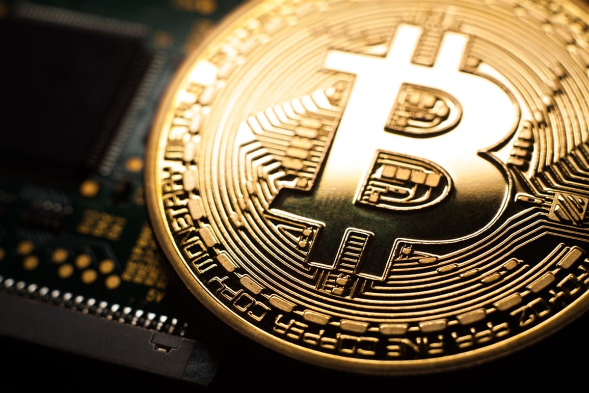 Institutional Caution and Bitcoin