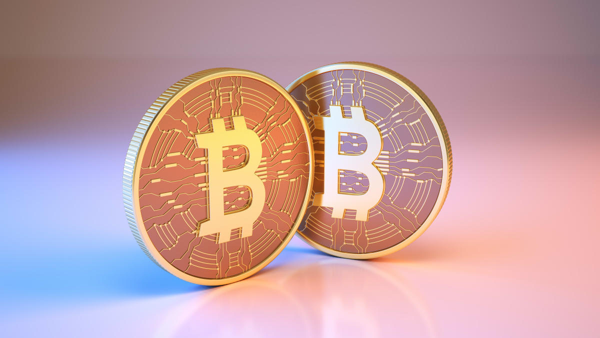 Bitcoin's Rise: Institutions and Nations