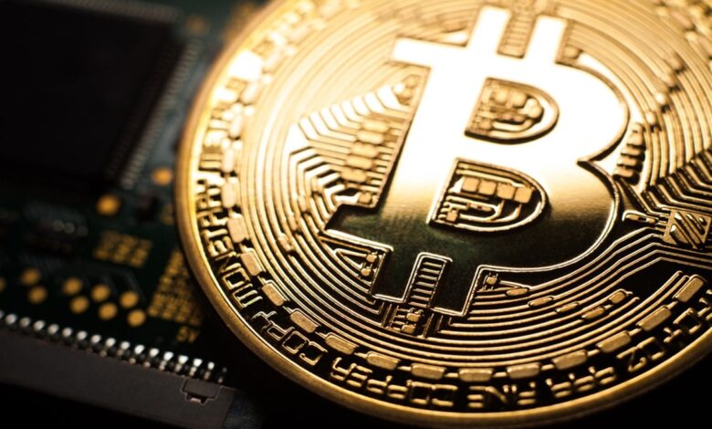 Bitcoin's Stability Amid Global Trade