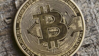 how to trade bitcoin